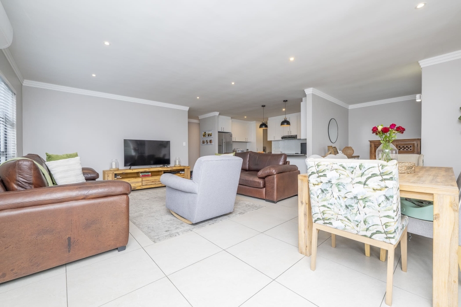 3 Bedroom Property for Sale in Protea Heights Western Cape
